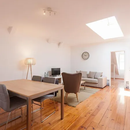 Flh Se Cozy Flat
